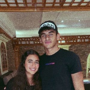 Meet your Posher, Mohamed